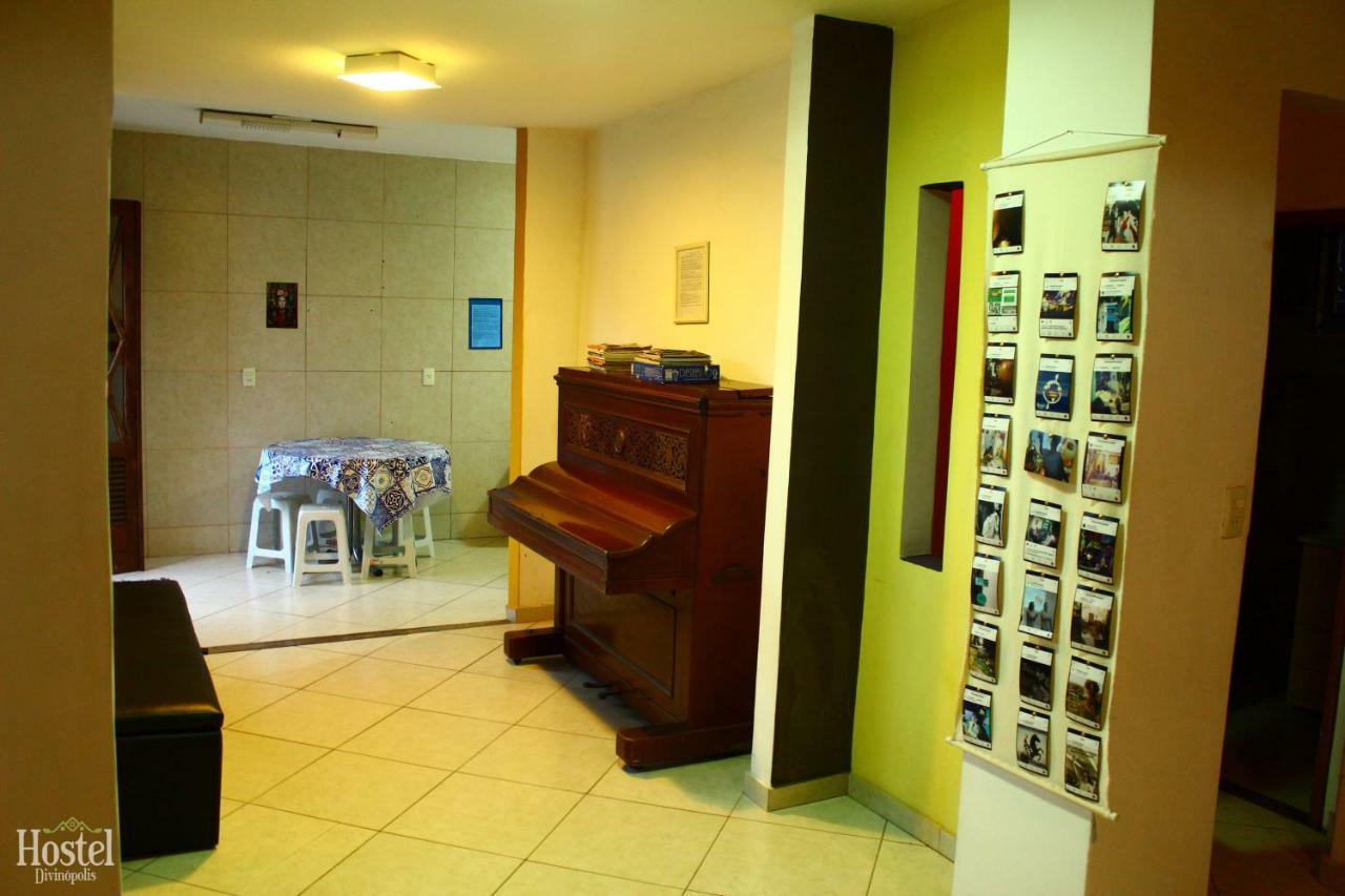 Hostel Дівінополіс Екстер'єр фото